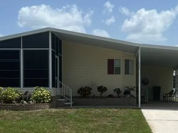 111 Lantana Ln, Parrish, FL 34219