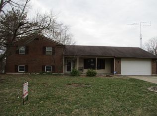 6461 Freeport Dr, Dayton, OH 45415