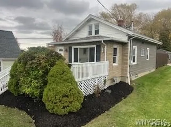3161 Abbott Rd, Orchard Park, NY 14127