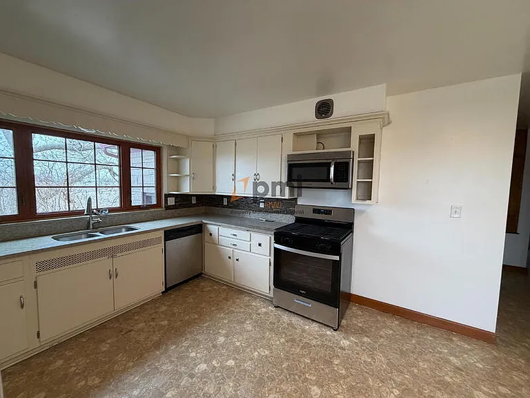 13403 W 223rd Ave — Photo 14