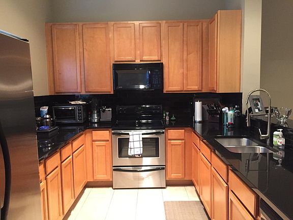 Large Kitchen - All Granite Countertop