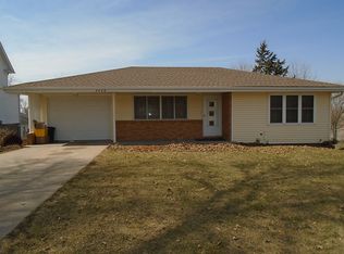 690 62nd St, Des Moines, IA 50312