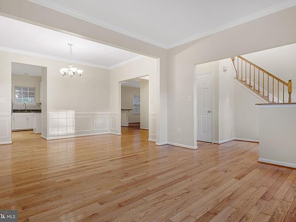 4th image of 507 Cross Creek Ct