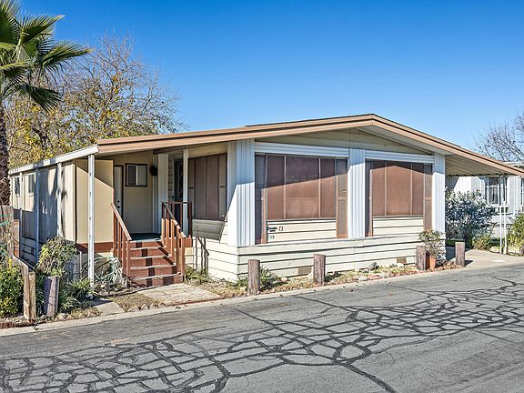 2nd image of 5505 W Tulare  Spc 73 Avenue