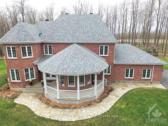 3rd image of 4926 Johnson Rd