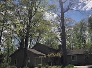 6005 Harbourwood Ct, Midlothian, VA 23112