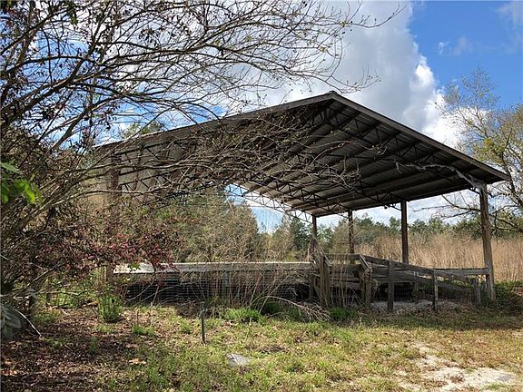 3rd image of 42518 Dogwood Ave