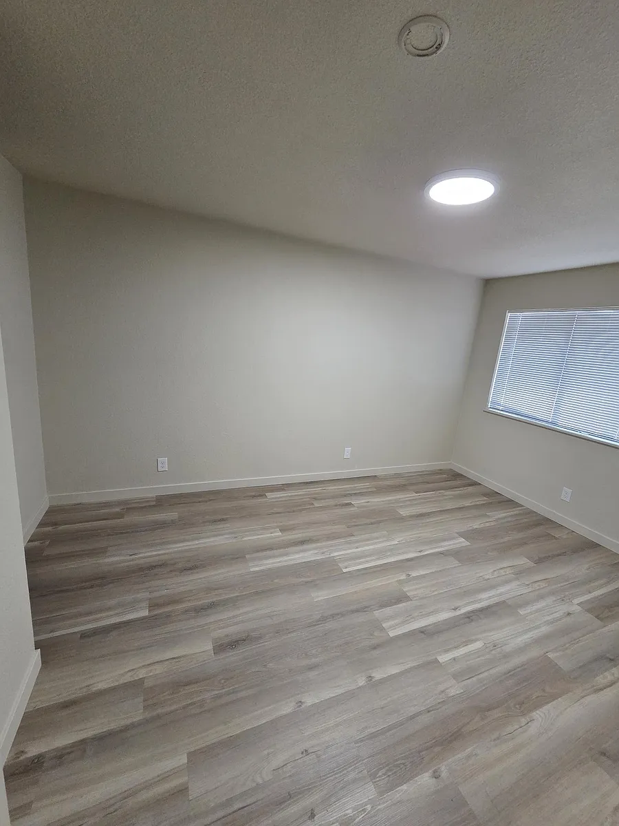 master bedroom - 7547 Cook Ave #4