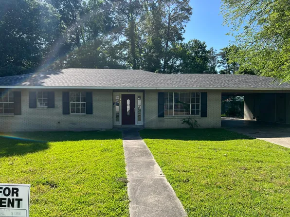 1926 Goudeau St, Opelousas, LA 70570
