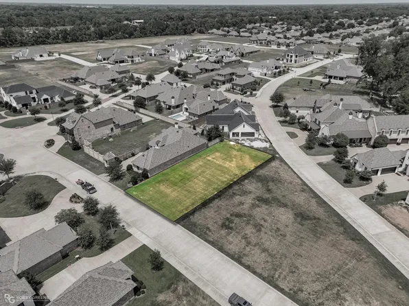 109 Overbrook Ln, Bossier City, LA 71111