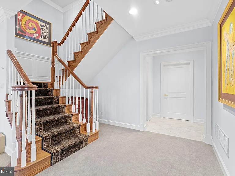 8541 Old Dominion Dr — Photo 85