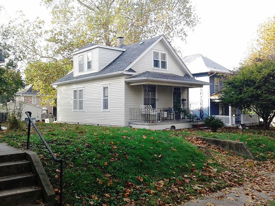 1st image of 2706 Renick St