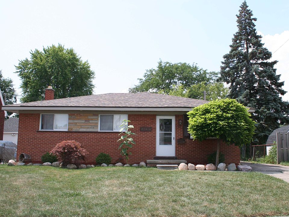 1st image of 22926 Hoffman St