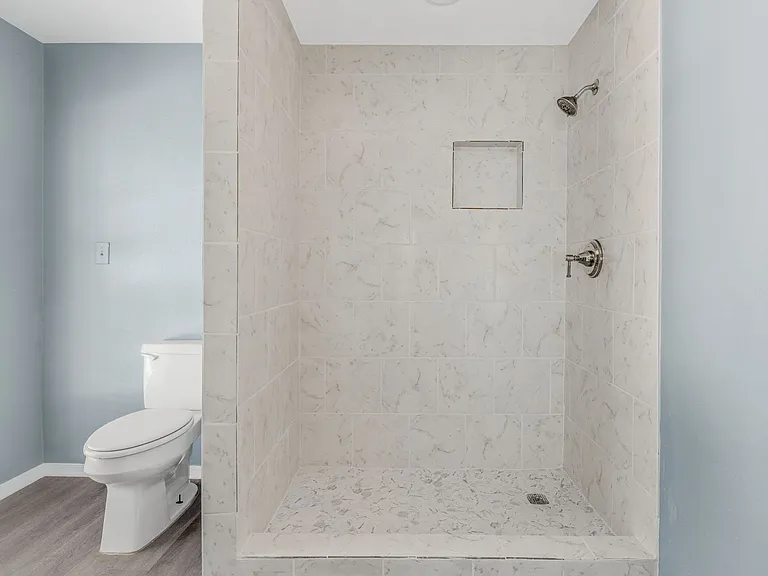 805 N Main St #108 — Photo 60