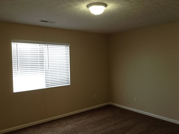 5th image of 1005 Greenob Dr