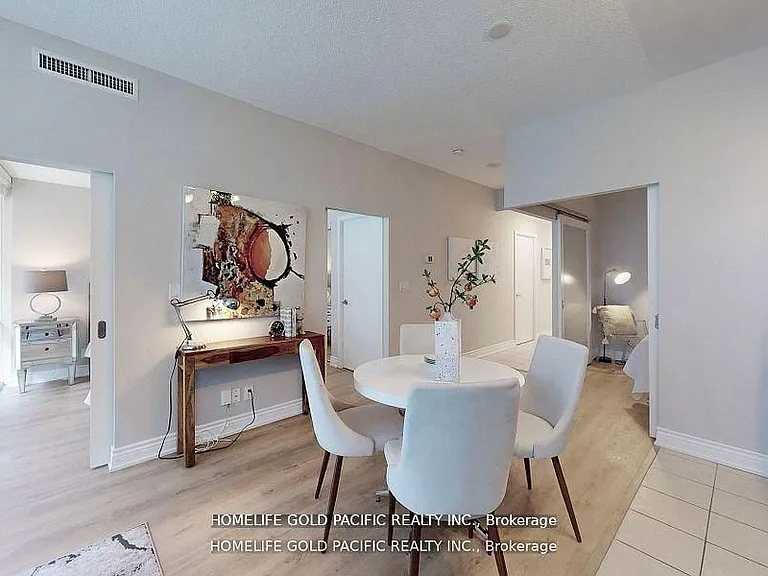 832 Bay St #1202 — Photo 12