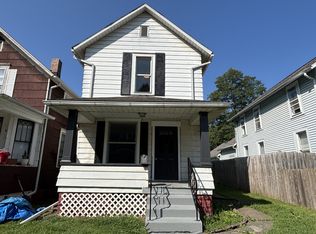 527 5th St SW, Massillon, OH 44647