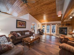 3076 Apache Dr, Happy Jack, AZ 86024