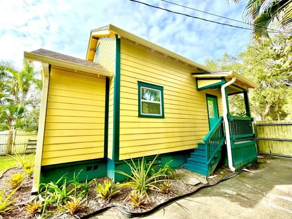 471 1/2 11th Ave S, Saint Petersburg, FL 33701