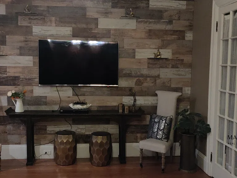 108 Walnut St #108 — Photo 17