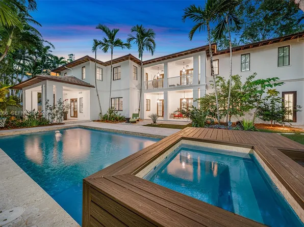 4196 Douglas Rd, Miami, FL 33133