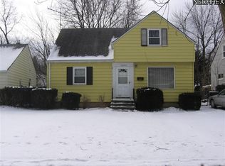 29352 Beechwood Dr, Wickliffe, OH 44092