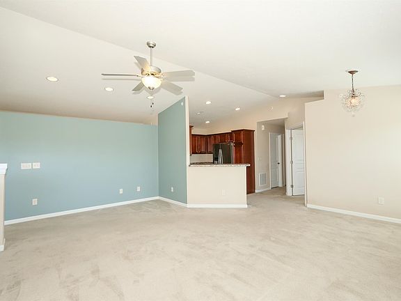 5th image of 2339 Twelve Oaks Dr