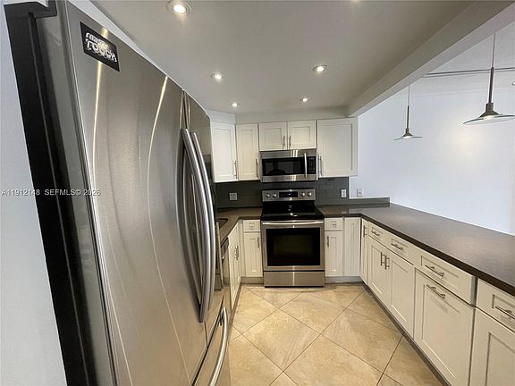 2nd image of 1650 NE 115th St APT 311