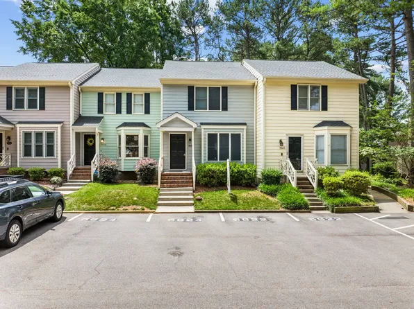 5624 Darrow Dr, Raleigh, NC 27612