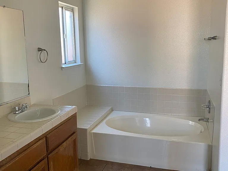 3804 N Brix Ave #1 — Photo 3