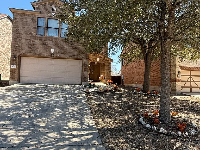 1118 Sundance Fort — Photo 1