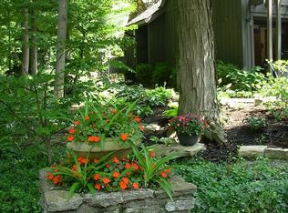 1200 Breckinridge Rd, Park Hills, KY 41011