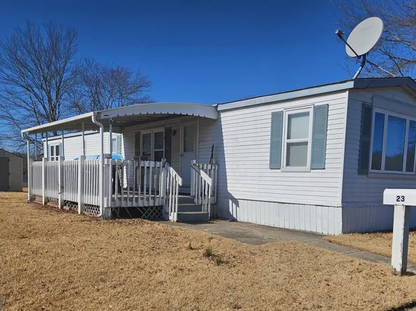 23 Winding Way, Vincentown, NJ 08088