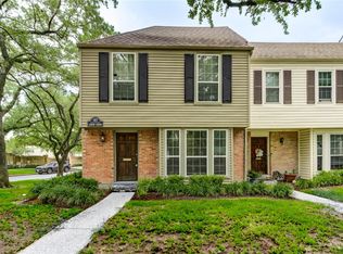 13050 Trail Hollow Dr, Houston, TX 77079