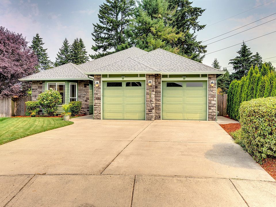 1st image of 7815 NE 106th Ct