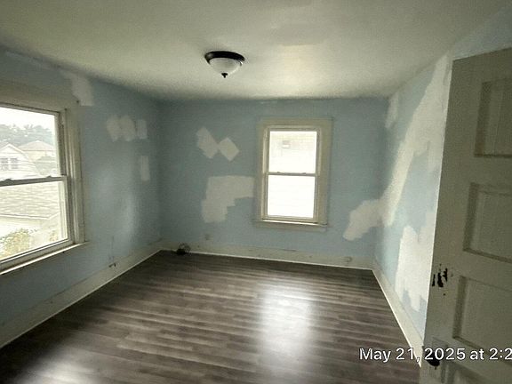 5th image of 1512 42nd St