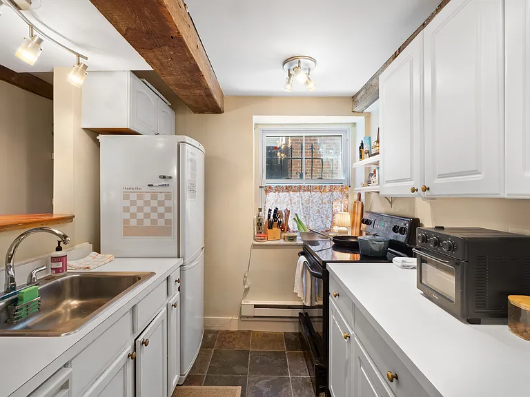 26 Adams St #1 — Photo 5