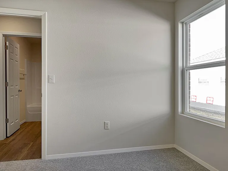 8129 Sunflower Way — Photo 16