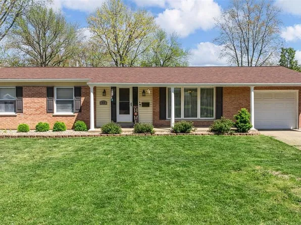 410 Dardenne Dr, O'Fallon, MO 63366