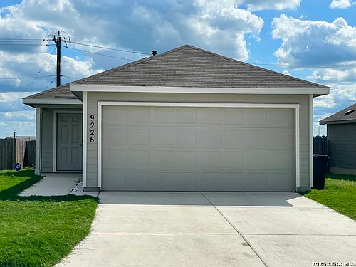 9226 Selene Pl Photo 1