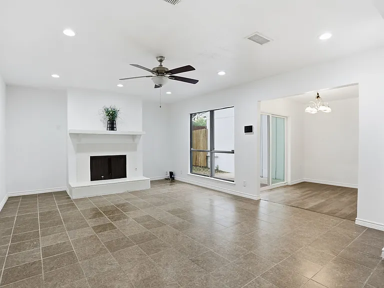 8112 Scottshill — Photo 4