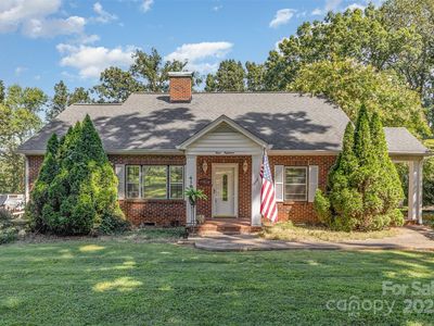 418 W 9th St, Newton, NC, 28658