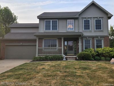 9100 Ambergrove Dr, Howell, MI, 48843