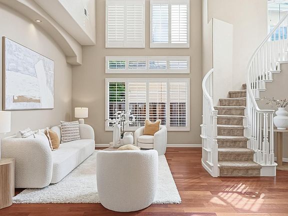 2nd image of 2180 Vizcaya Cir