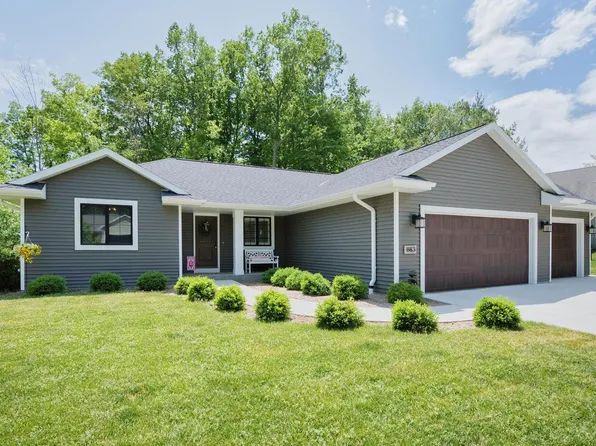 883 Cobblestone DRIVE, Howards Grove, WI 53083