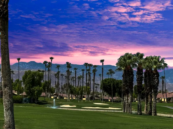 33 Blue River Dr, Palm Desert, CA 92211