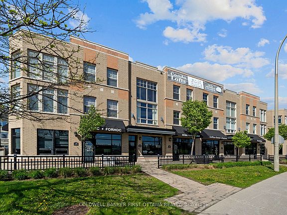 2nd image of 75 C Colonnade Rd N