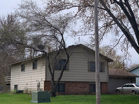 2nd image of 1701 84th Ave N