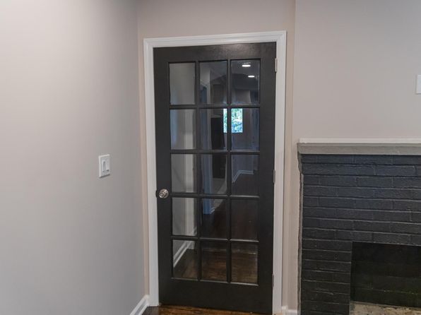 (undisclosed Address)