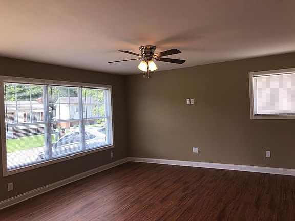 4th image of 105 Lee Dr